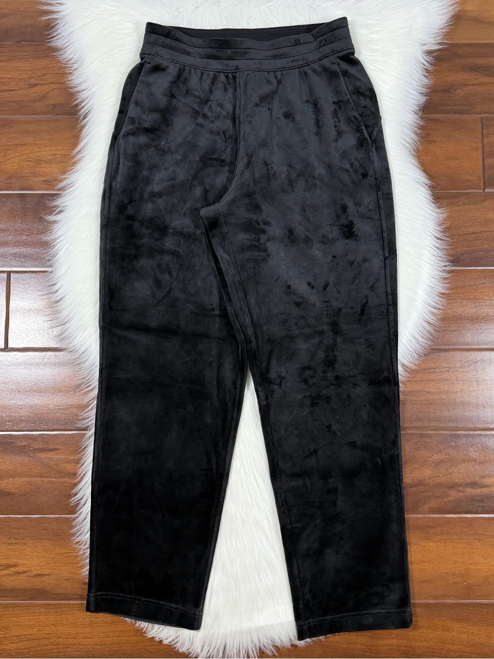 Lululemon‎ Size Small Black Velvet Scuba Straight Leg 7/8 Length Pants W5GJQS